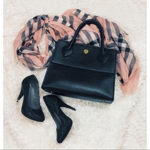 Classic Anne Klein structured bag